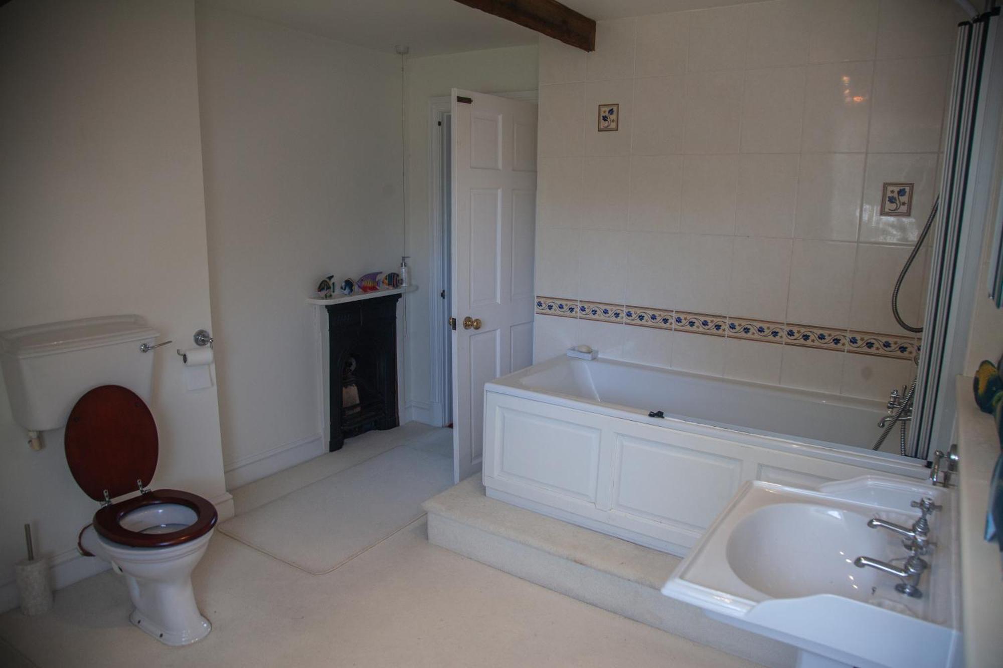 Clemenstone House B&B Cowbridge Esterno foto