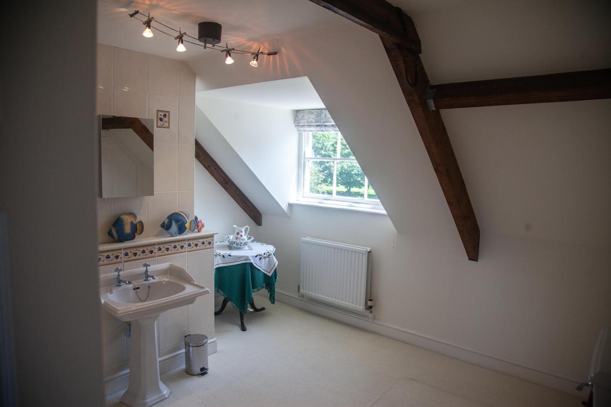 Clemenstone House B&B Cowbridge Esterno foto