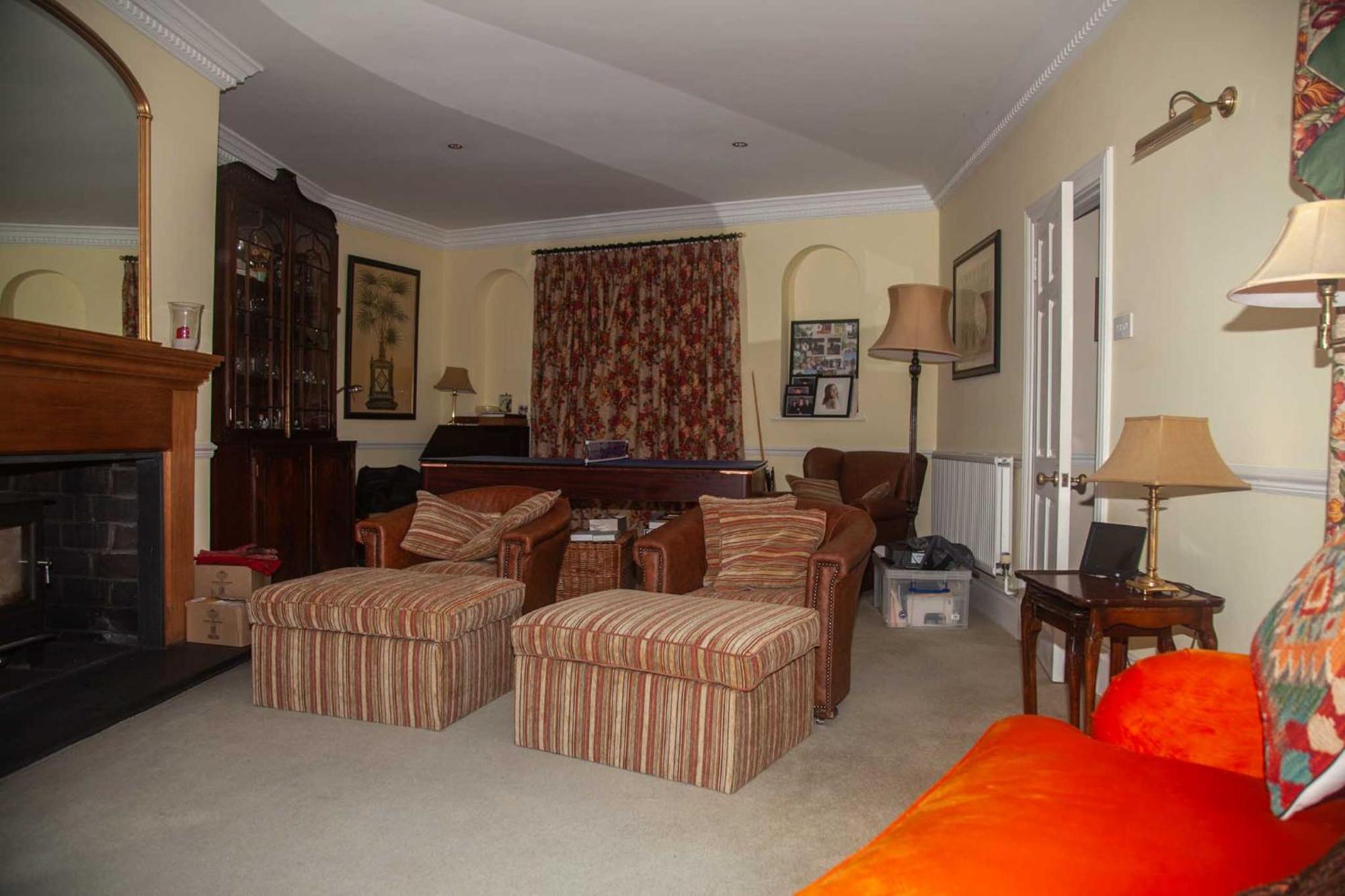 Clemenstone House B&B Cowbridge Esterno foto